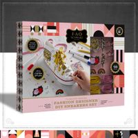 Set designer per decorare sneakers - FAO Schwarz