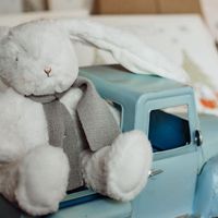 Peluche Sweet Nibble Gray Bunny 40 cm - Bunnies By The Bay