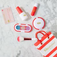 Registratore di cassa Beauty Boutique Pretend Makeup - FAO Schwarz