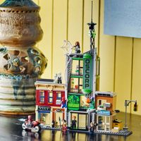 LEGO Marvel 76324 Spider-Man vs Oscorp con Moto e 8 Minifigure - LEGO, Marvel