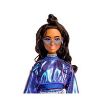 Barbie Fashionista Deluxe Metallic Mora con Vestito Azzurro - Barbie