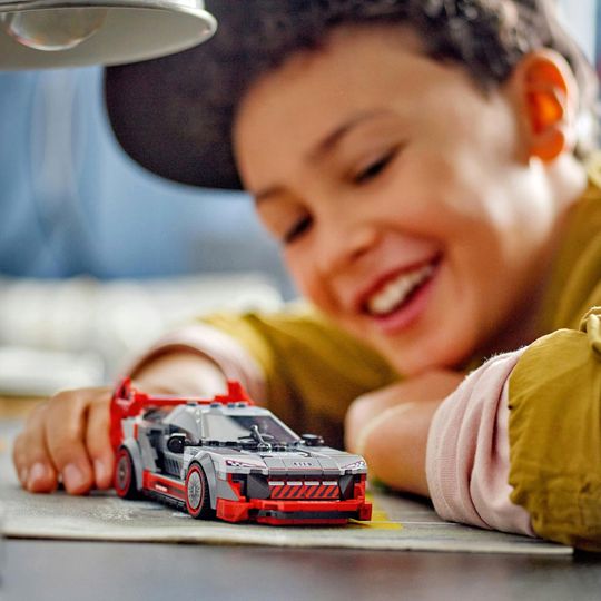 Lego Speed Champions 76921 Auto Da Corsa Audi S1 E-Tron Quattro - LEGO