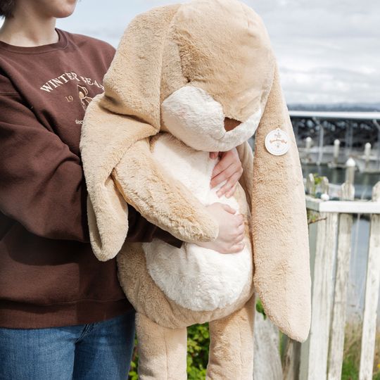 Peluche Coniglietto Grand Floppy Nibble Bunny Almond Joy 104 cm - Bunnies By The Bay