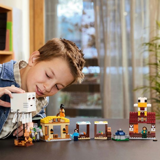 Lego Minecraft 21273 - Attacco al Villaggio del Ghast-Pallone - LEGO