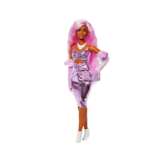 Barbie Deluxe Style Rosa – Bambola con Capelli Rosa, Abito Lucido Barbiecore e Accessori - Barbie