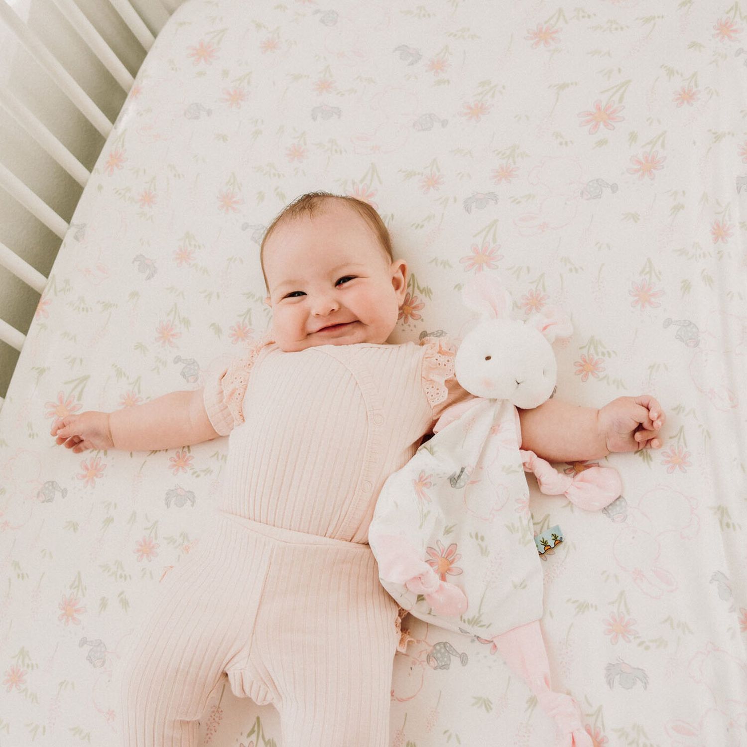 Doudou Blossom Print Knotty Friend - Bunnies By The Bay