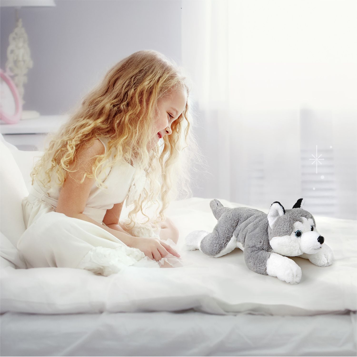 Peluche Husky sdraiato lungo 38 cm - FAO Schwarz