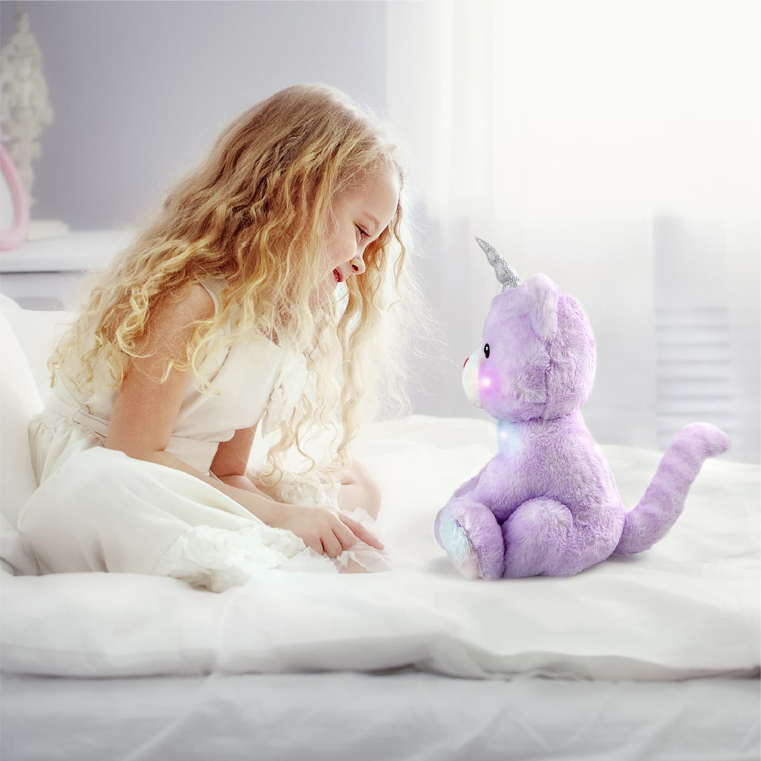 Kittycorn Peluche con luci LED e suoni - FAO Schwarz