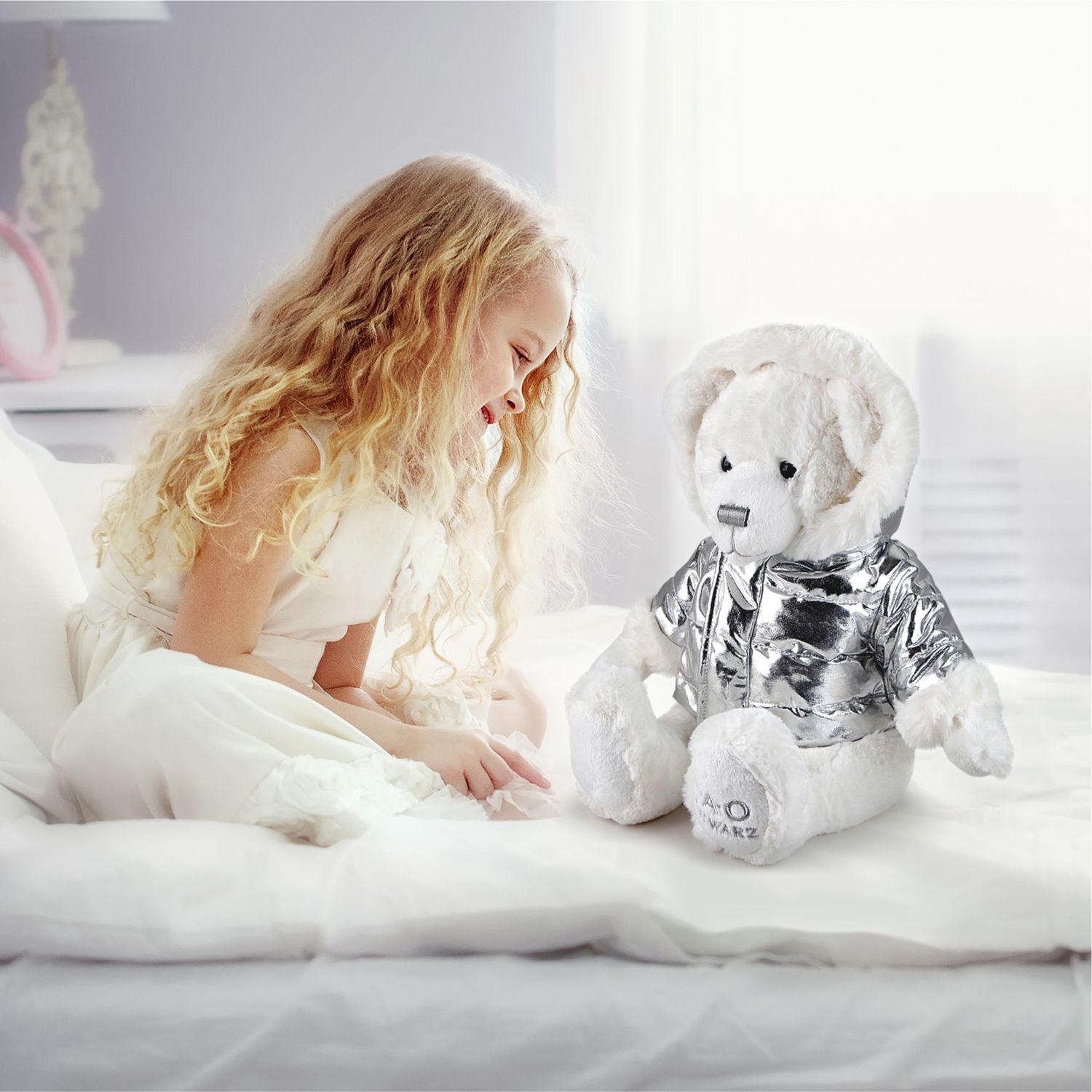 Orso di peluche con giacca d'argento 33 cm - FAO Schwarz