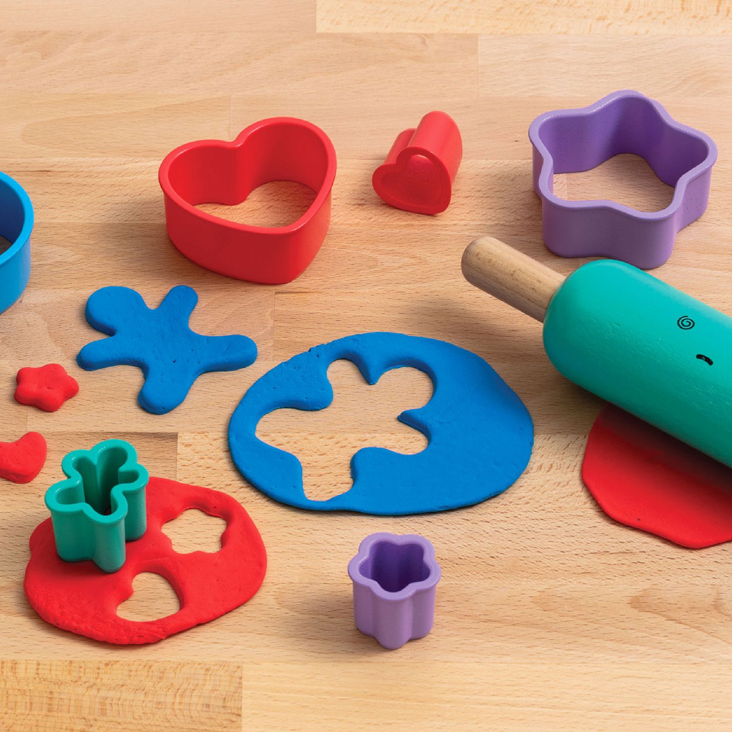 Set da Pasticcere per Decorare Biscotti con Argilla - FAO Schwarz