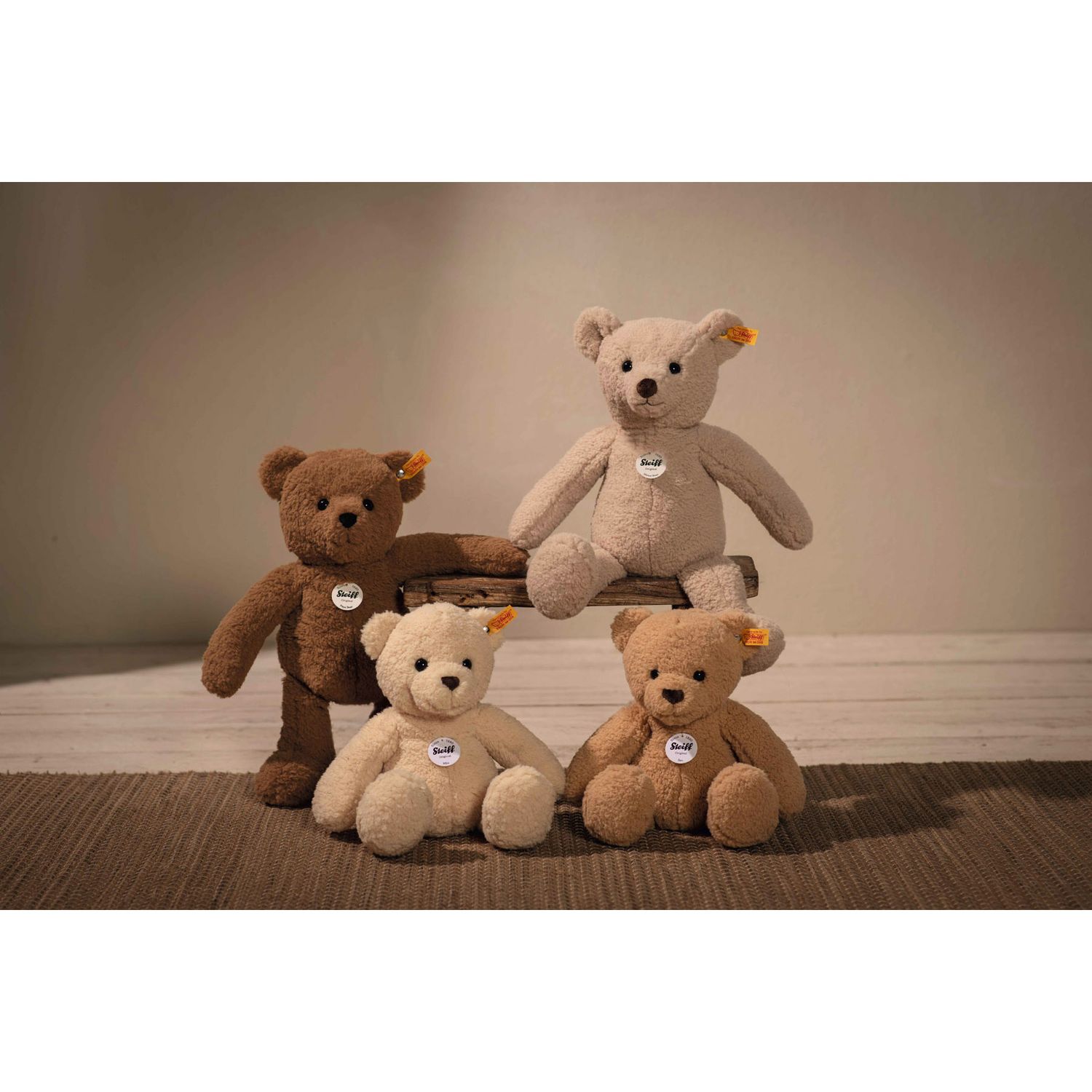 Peluche L'orsacchiotto Mila 30 cm - Steiff