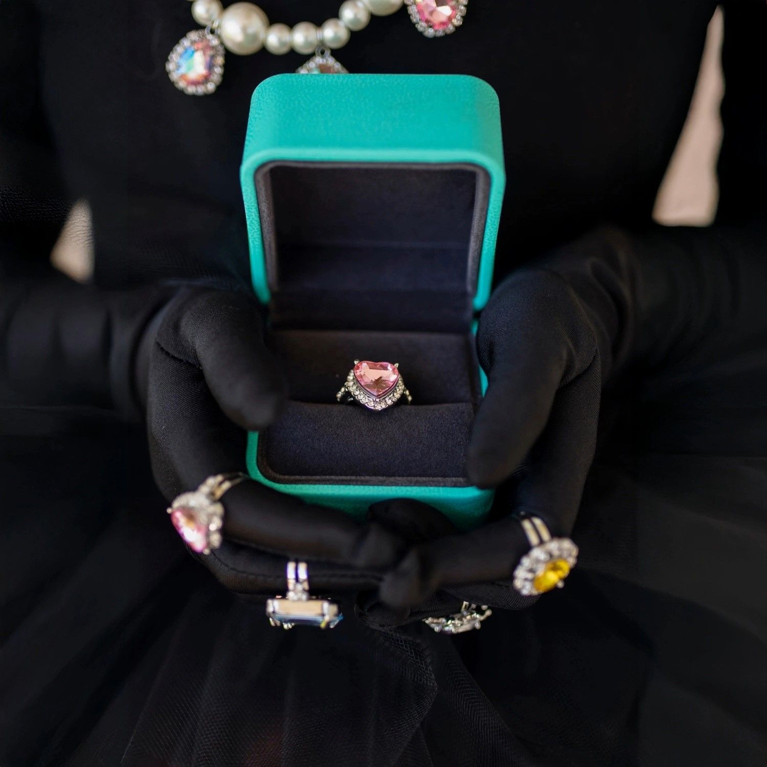 Anelli Elisabeth - Great Pretenders