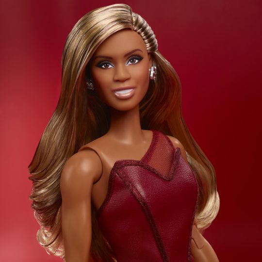 Barbie Signature, Bambola da collezione Laverne Cox Tribute Collection, da collezione, HCB99 - Barbie