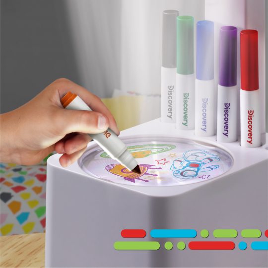 Proiettore per disegni giocattolo con 6 pennarelli colorati - Discovery Toys