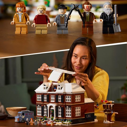 LEGO Ideas Mamma ho perso l'aereo, casa di Kevin Mccallister, con 5 minifigure, 21330 - LEGO