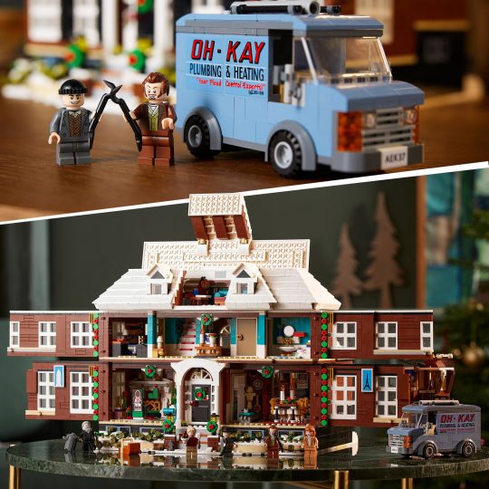 LEGO Ideas Mamma ho perso l'aereo, casa di Kevin Mccallister, con 5 minifigure, 21330 - LEGO