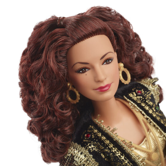 Barbie Signature Gloria Estefan con abito  Oro e Nero - Barbie