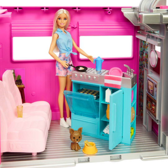 Set camera da letto di Barbie con pigiama, arredamento e accessori a tema  in Vendita Online
