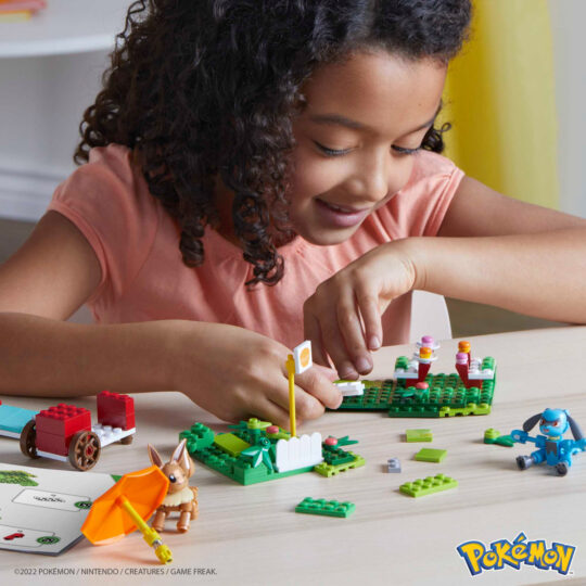 Mega Pokémon Adventure Builder Picnic, Set di Costruzioni con 193 mattoncini - Mega, Pokémon