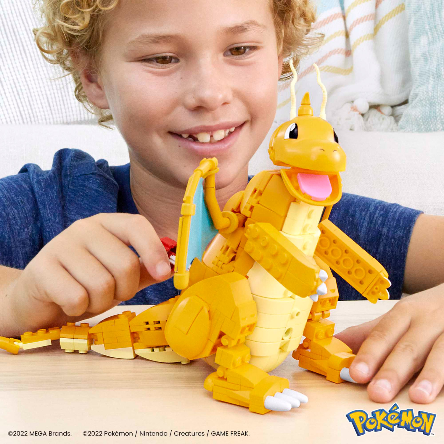 Mega Pokémon Dragonite da Costruire e Collezionare con 388 pezzi, alto 18cm - Mega, Pokémon