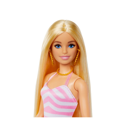 Barbie con costume da bagno e pareo, abbigliamento da spiaggia e accessori - Barbie