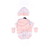 Completo in tricot rosa con pagliaccetto, giacchino cappellino e calzini per My FAO Doll 40 cm - FAO Schwarz
