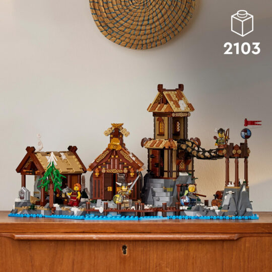 LEGO Ideas 21343 Villaggio Vichingo, Kit Modellismo per Adulti da Costruire, da collezione - LEGO