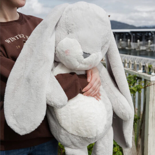 Peluche Biggest Floppy Nibble Gray Bunny 80cm - Bunnies By The Bay