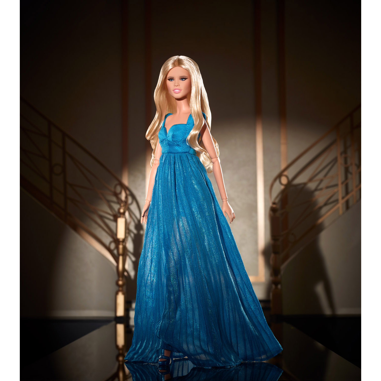 Barbie Signature - Claudia Schiffer in Versace - Barbie