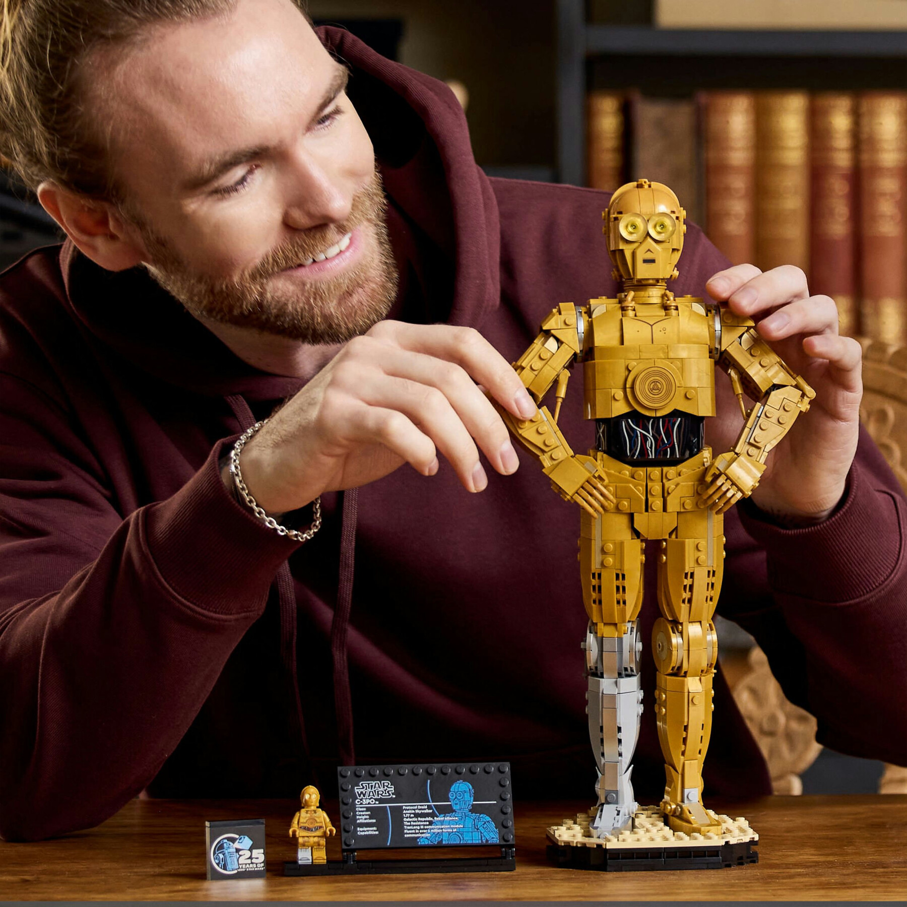 Lego Star Wars 75398 C-3Po, Modellino Di Droide Da Collezione - LEGO
