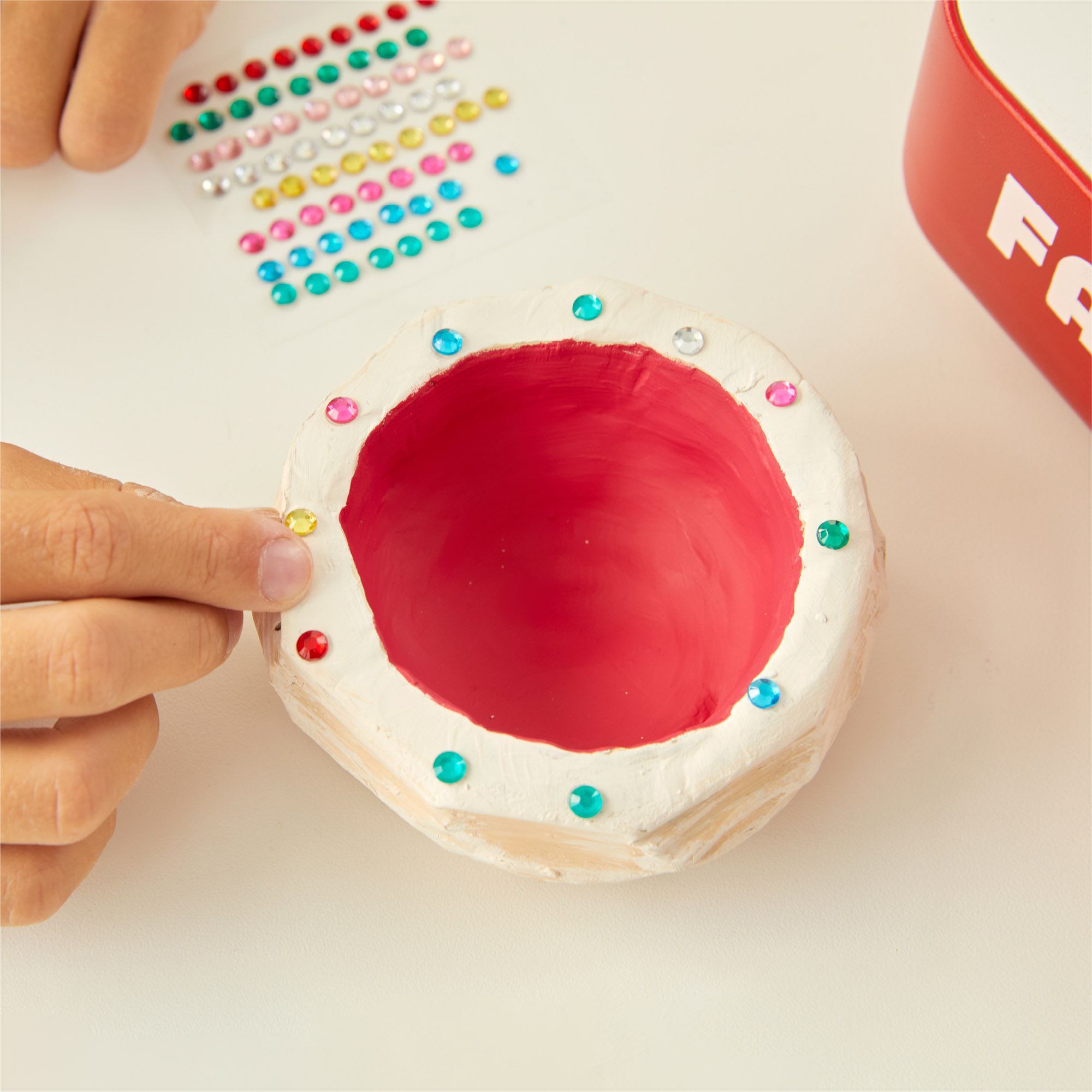 Studio per creare vasi in ceramica, workstation per scultura all-in-one, 21 pezzi - FAO Schwarz