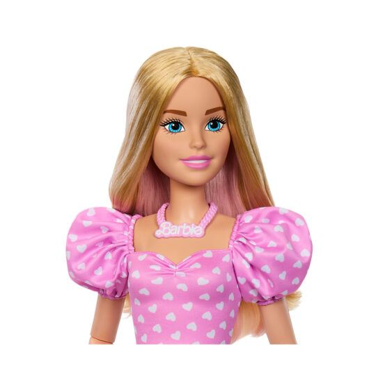 Barbie Grande Amica – Bambola Gigante 71 cm con Look Country Chic e Accessori Inclusi - Barbie