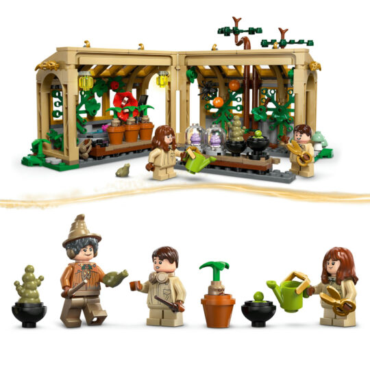 LEGO Harry Potter 76445 Hogwarts: lezione erbologia, 3 minifigure - Harry Potter, LEGO