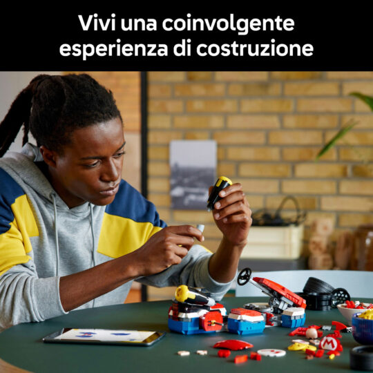 LEGO 72037 Mario Kart con Mario e Kart, Modellino Da Esposizione - LEGO, Super Mario