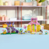 LEGO 11205 Gabby’s Dollhouse Dolce Montagna con Giardino - Gabby’s Dollhouse, LEGO