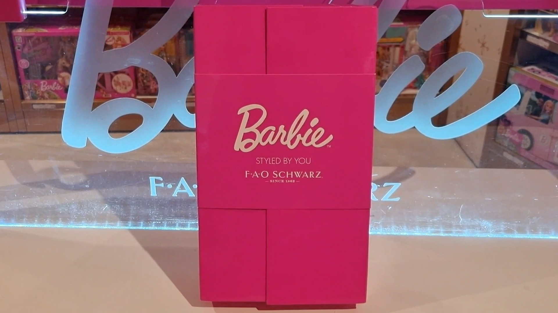 Barbie Styled By You con capelli biondi e apparecchio in Vendita Online